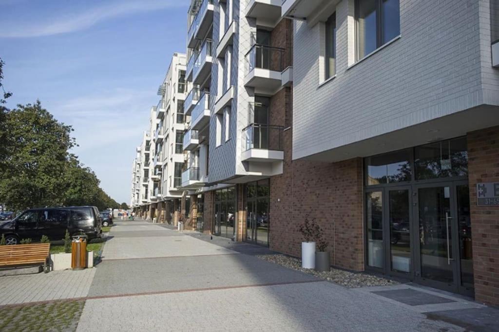 Garden Gates - Luxury Apartment In The Heart Of Gdansk Old Town Exterior photo