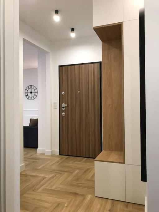 Garden Gates - Luxury Apartment In The Heart Of Gdansk Old Town Exterior photo